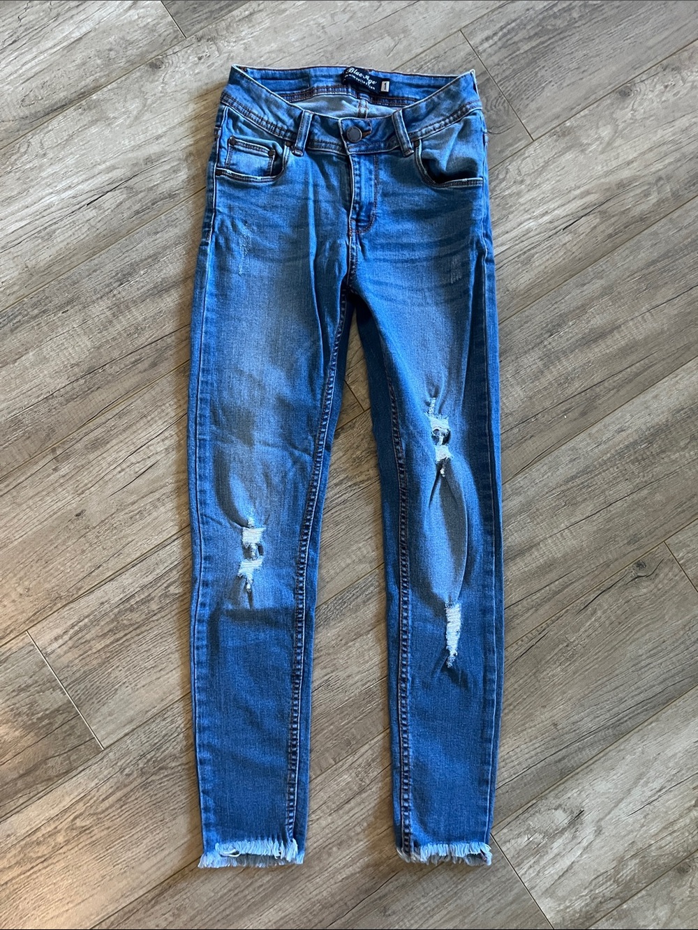 Distressed Dark Blue Skinny Jeans - Unknown Brand